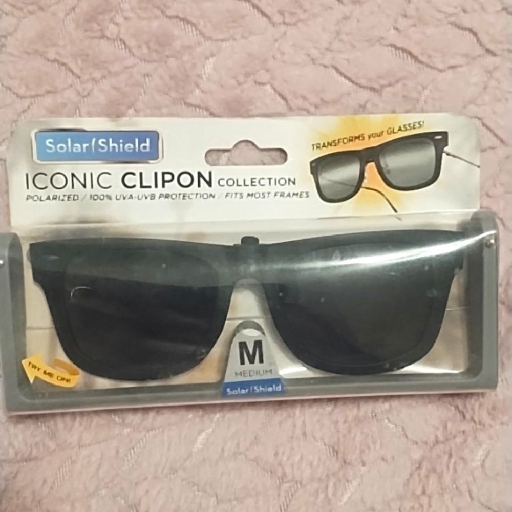 brand new in box sokar shikd clipon sunglasses